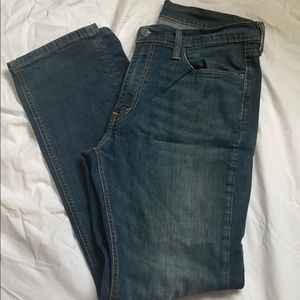 Levi Jeans  W33 L32